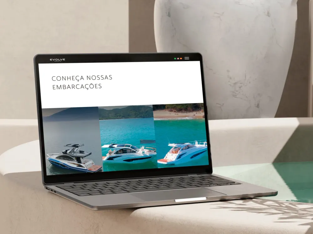 Galeria de fotos de uma embarcação